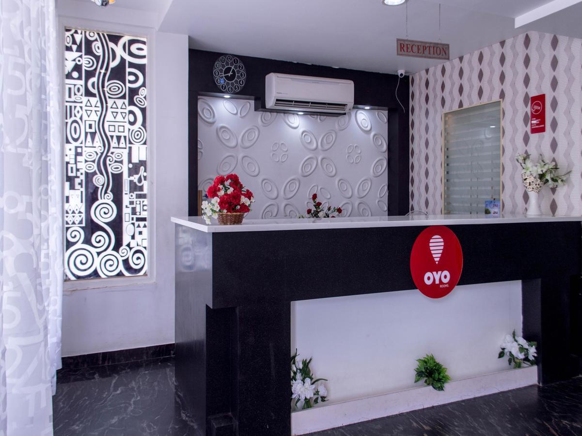 Oyo 10630 Hotel Nano Turf Maduraj Zewnętrze zdjęcie