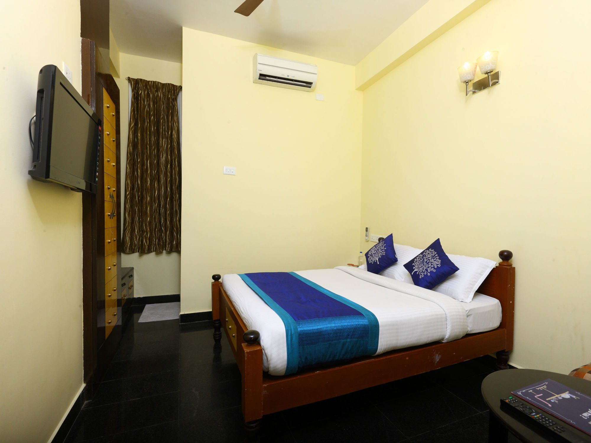 Oyo 10630 Hotel Nano Turf Maduraj Zewnętrze zdjęcie
